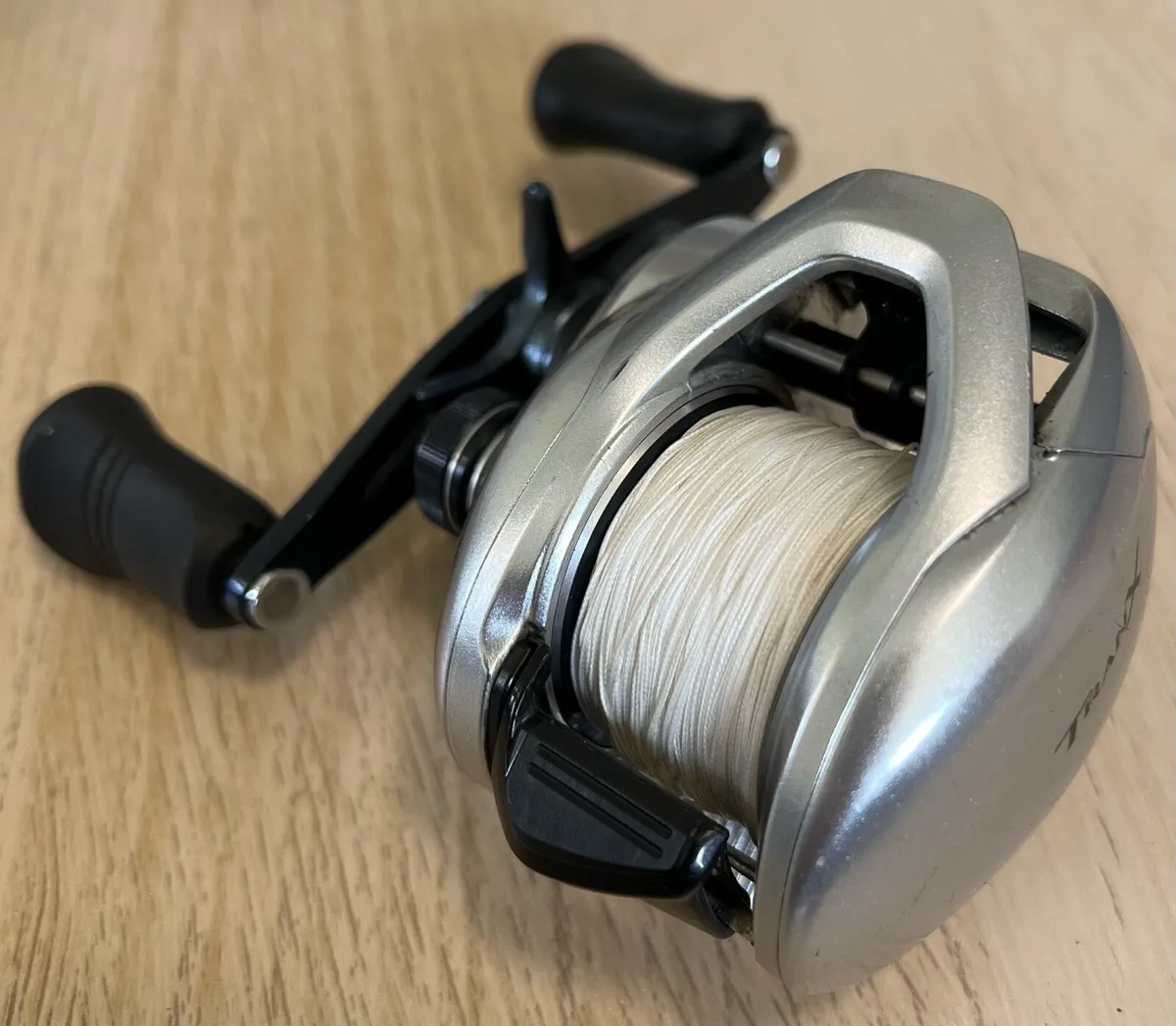 Shimano Tranx 301 - Image 1