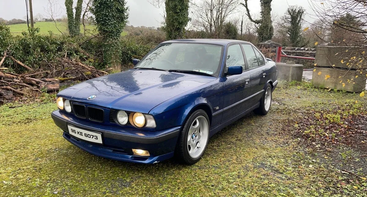 BMW E34 525i Sport - Image 1