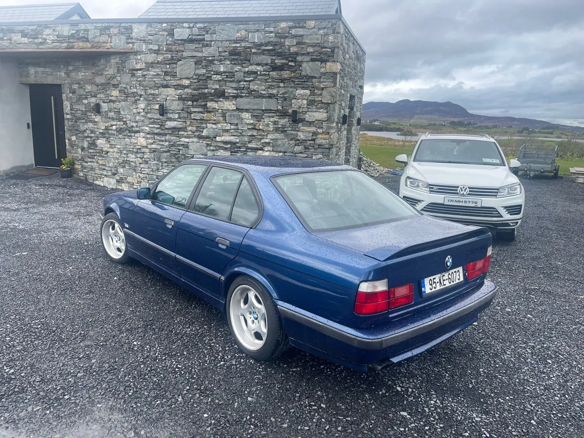 BMW E34 525i Sport - Image 3