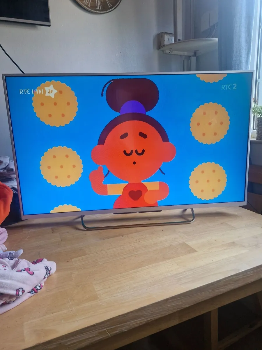 Sony 42in TV - Image 1