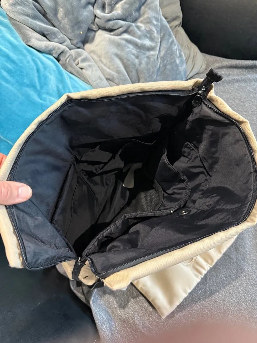 Bugaboo changing bag in swords - Image 3