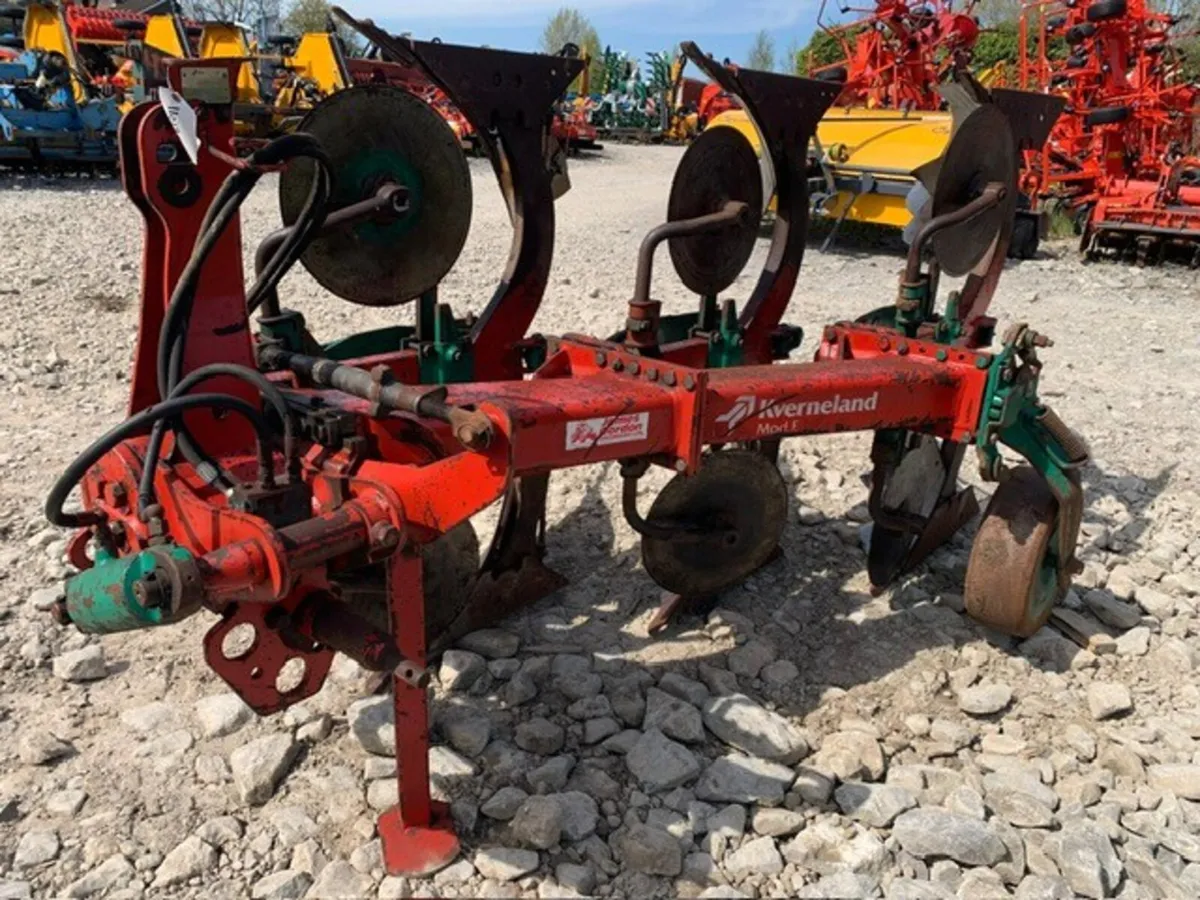 KV 3 X 14" E 160 REV NO8 PLOUGH - Image 4