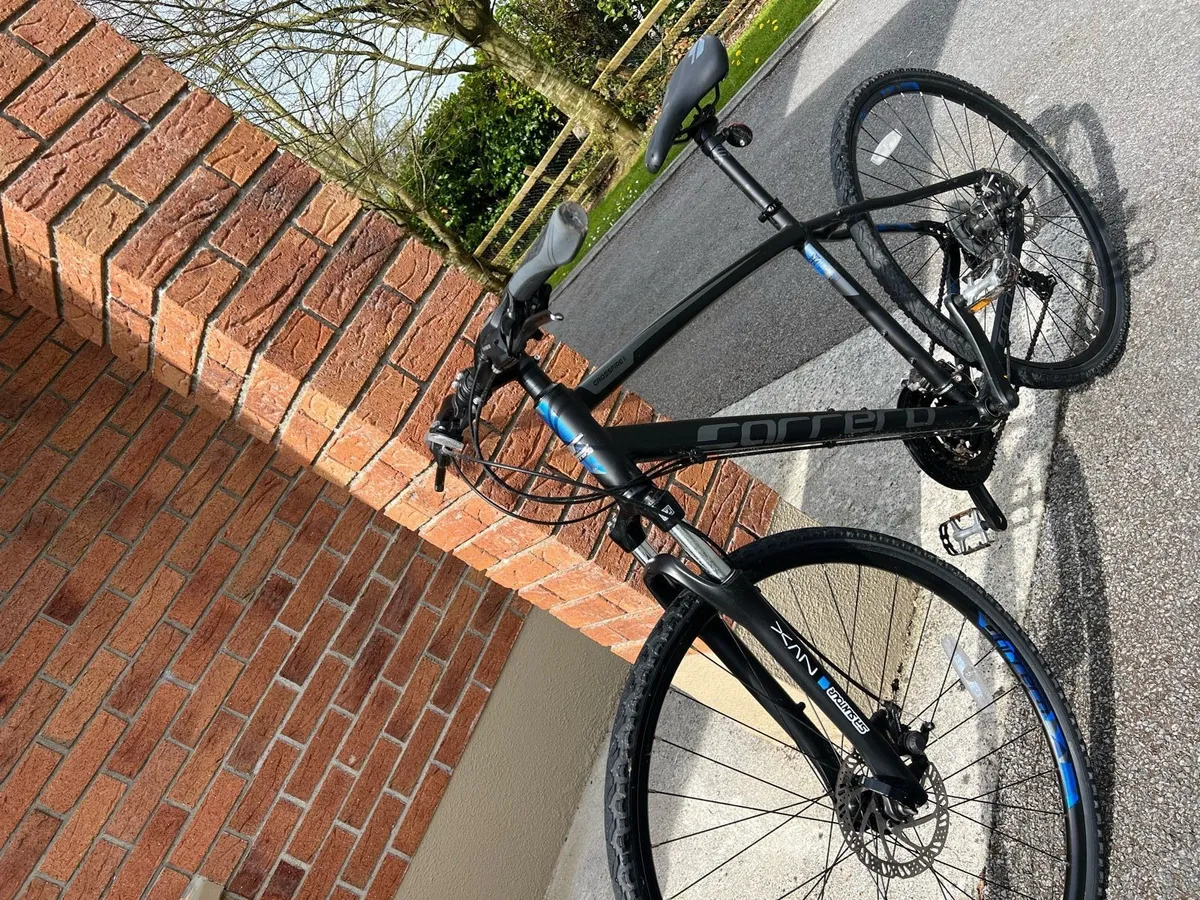 Men’s Carrera hybrid bike black and blue - Image 2