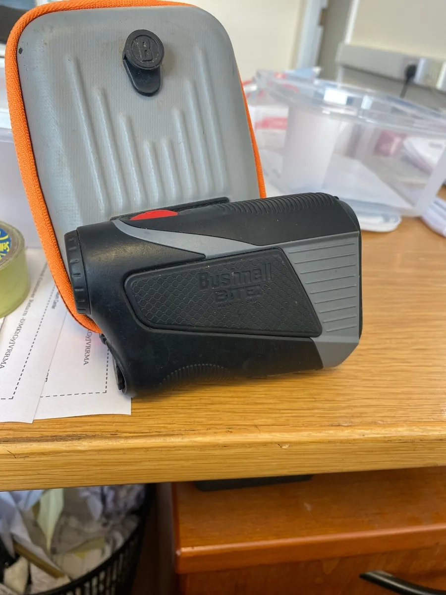 Bushnell Tour V5 rangefinder - Image 3