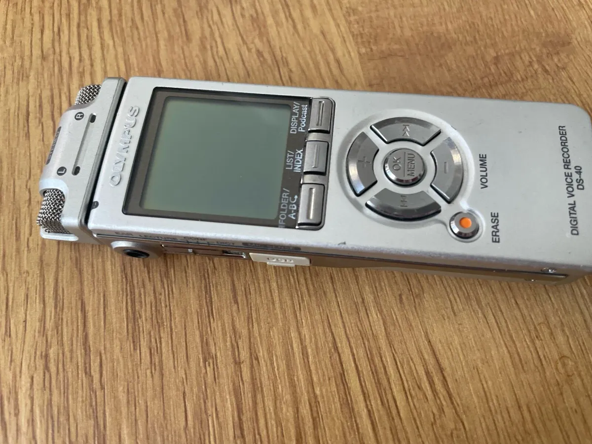 Olympus digital voice recorder - Image 2