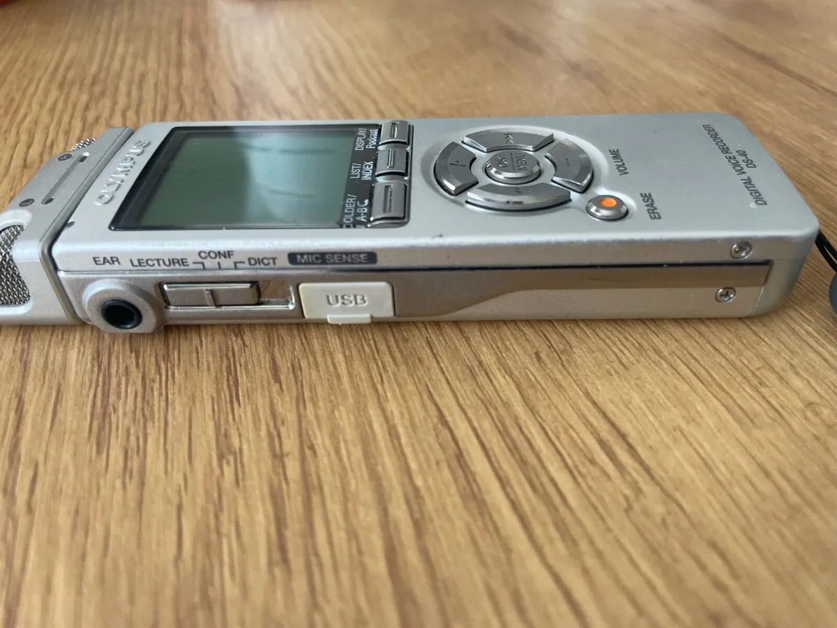 Olympus digital voice recorder - Image 3