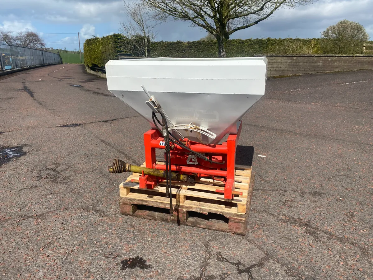 Kuhn / Rauch ZSA Fertiliser Spreader - Image 2