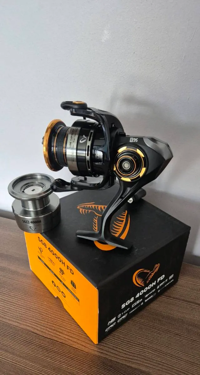 Savage Gear SG8 4000H FD - Image 1