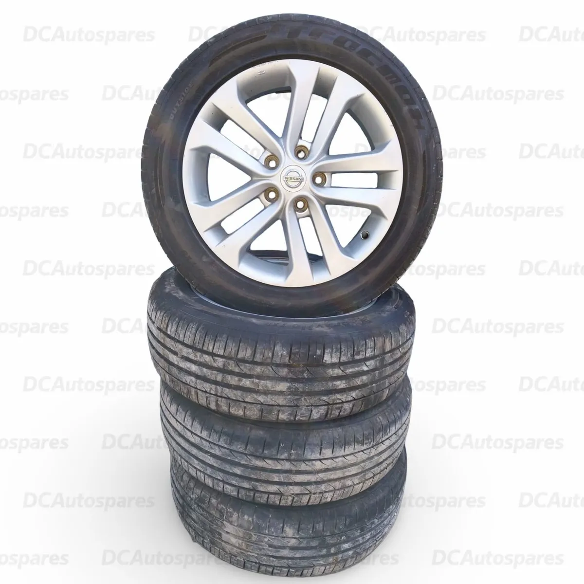 2014 Nissan Juke 17" Alloy Wheels Set 215/55R17 - Image 1