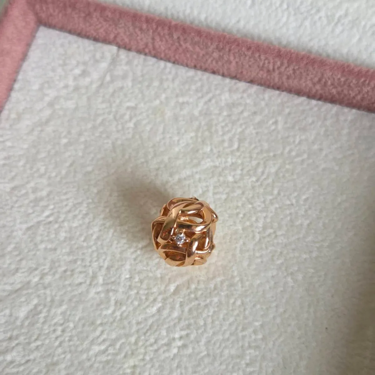 Pandora charm rose gold infinity with CZ Sparkle - Image 2