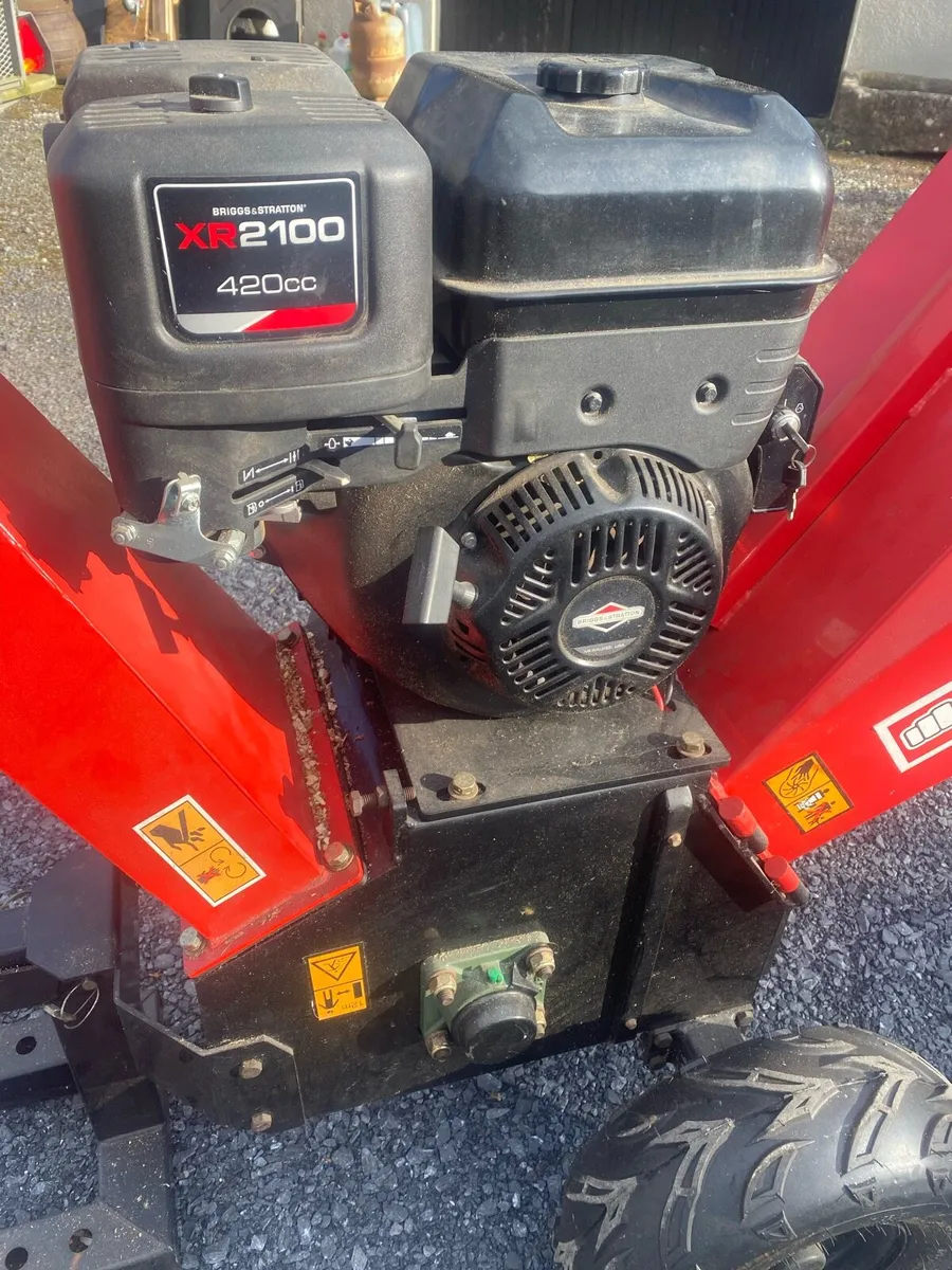 15HP Wood Chipper / Briggs & Stratton woodchipper - Image 4