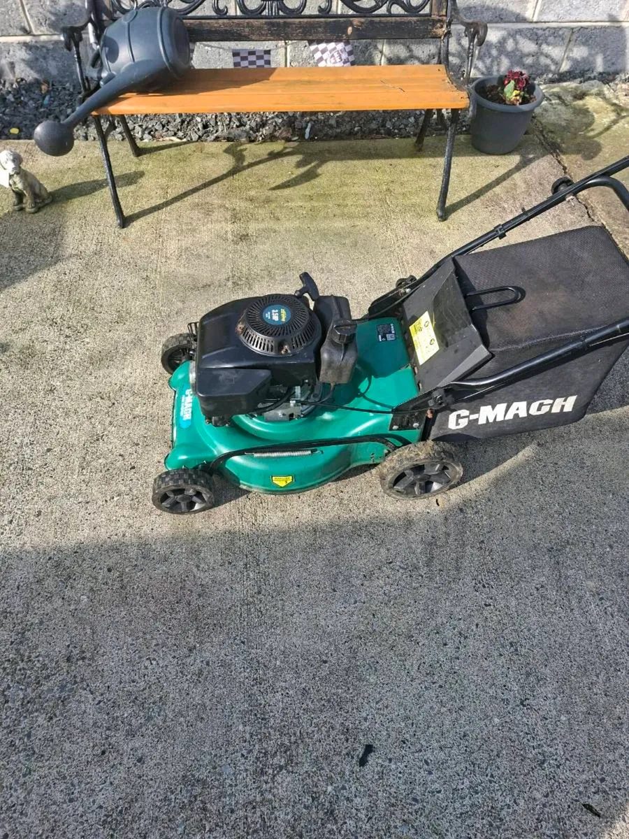 petrol  lawnmower  push - Image 1