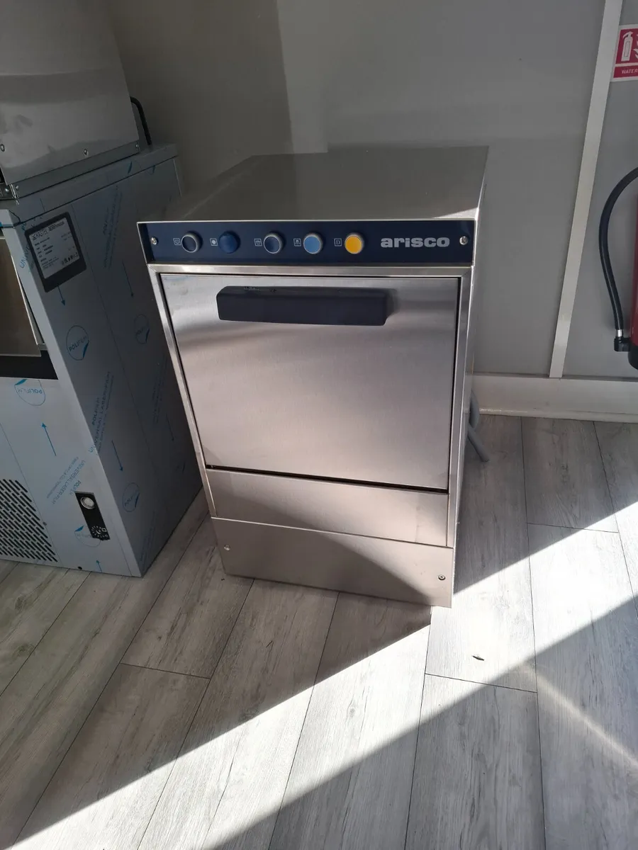 Commercial Glasswasher 400mm Basket - Image 1