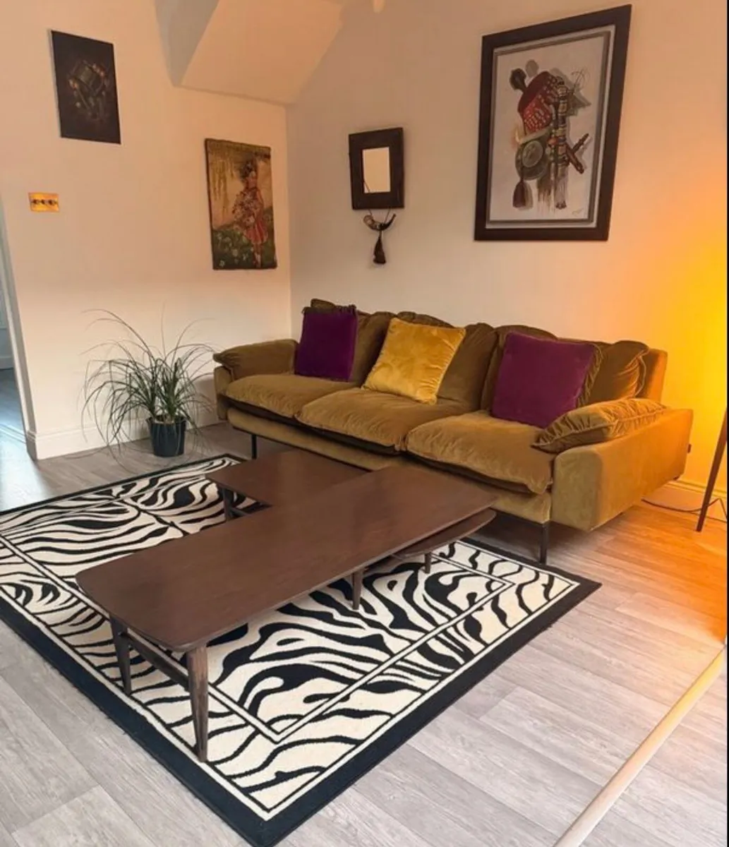 Mid Century Switchblade Extendable Coffee Table - Image 3