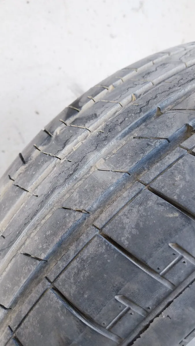 2011 Volkswagen Golf 15" Alloy Wheels Set 195/60R1 - Image 4