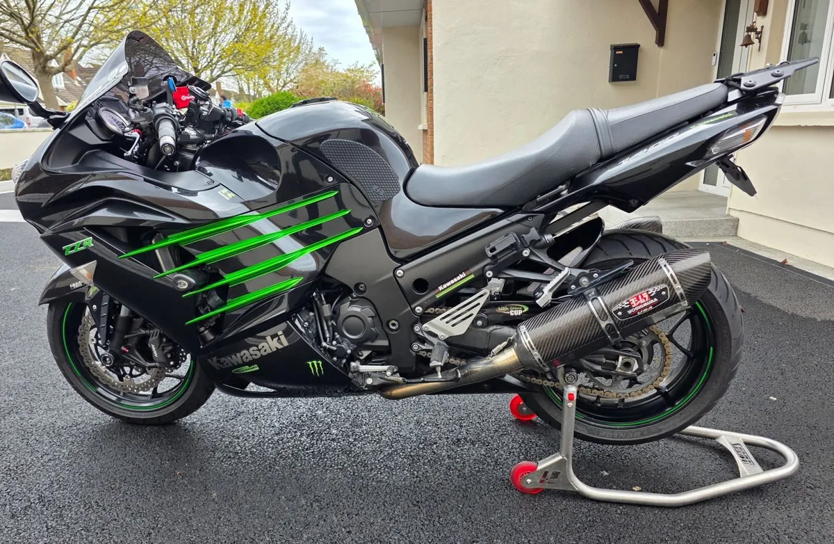 Kawasaki ZZR1400 for sale 2013 - Image 2