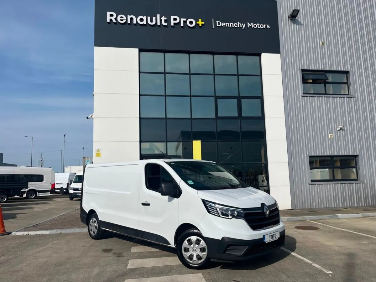 Renault Trafic LL30 Blue DCI 130 Business - Image 1