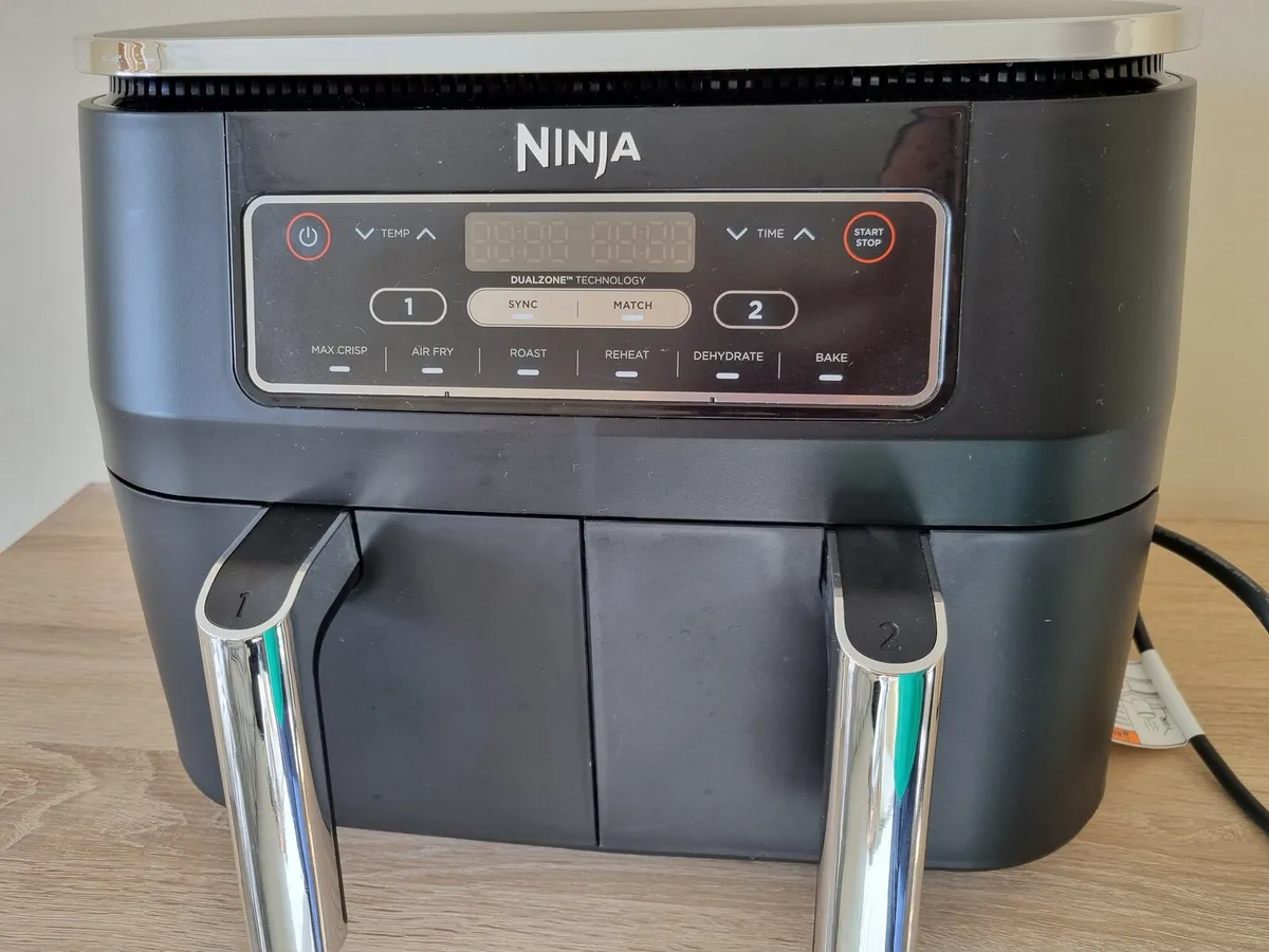 Ninja Foodi Air Fryer Dual Zone AF300EU - Image 2