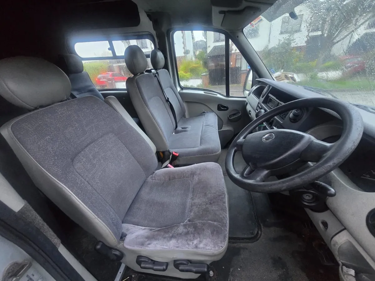 Nissan Interstar 2008 CrewCab - Image 3
