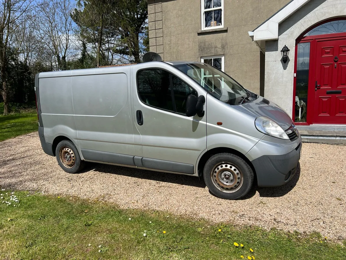 Opel vivara - Image 4