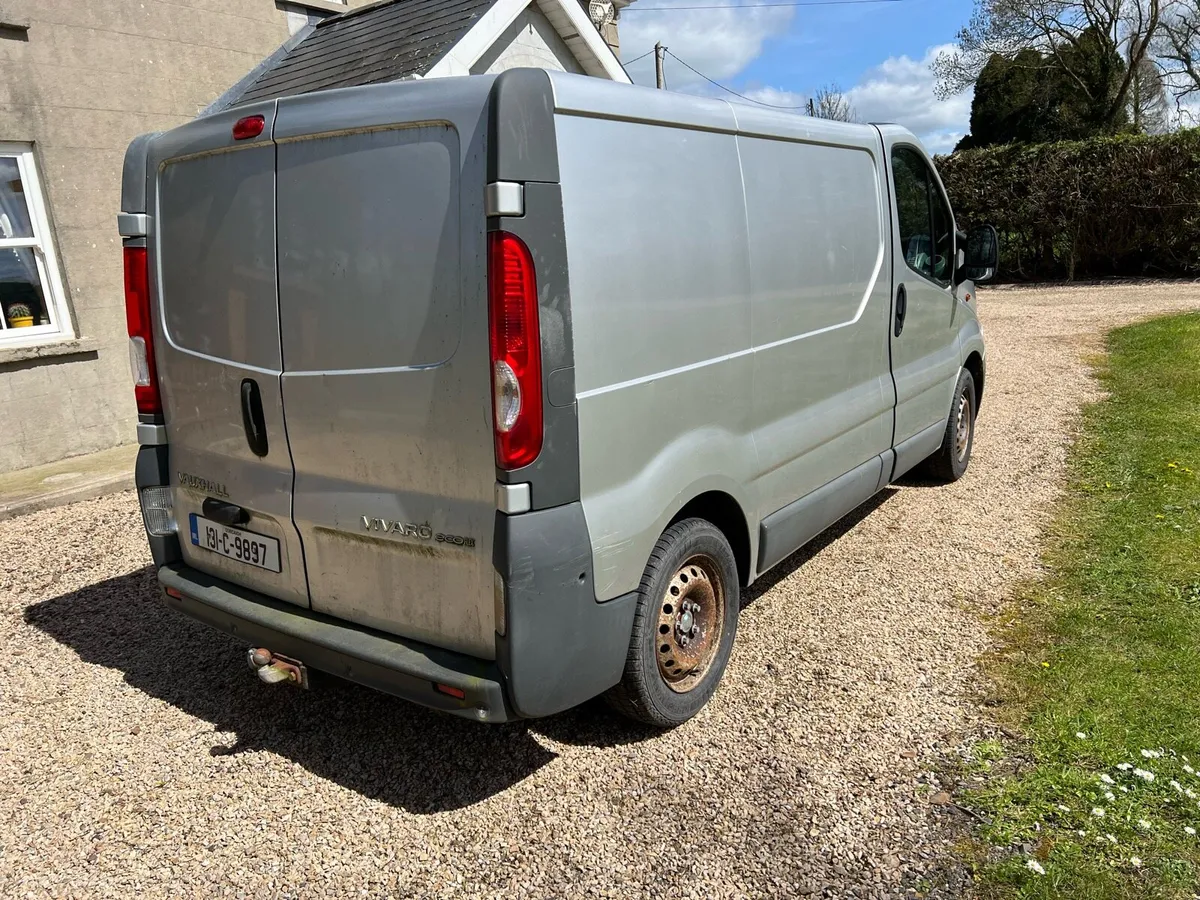 Opel vivara - Image 2