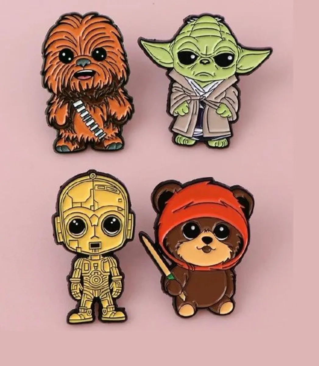 [4-Pack] Star Wars Enamel Pin Bundle | Yoda, C-3PO - Image 1