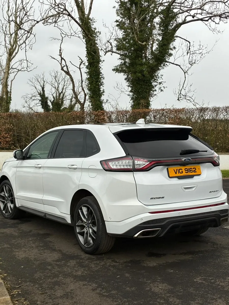 Ford Edge 2018 - Image 2