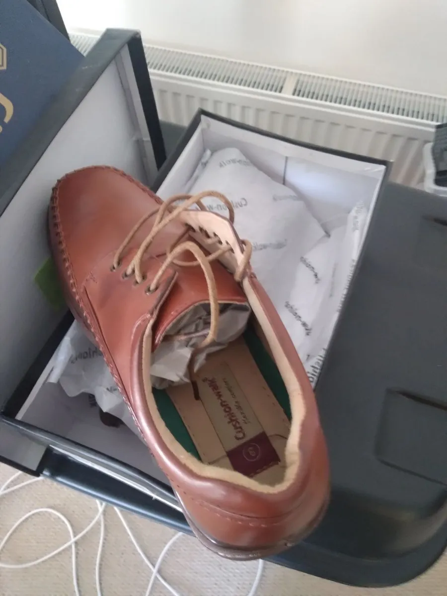 SHOES BRAND NEW - Image 4