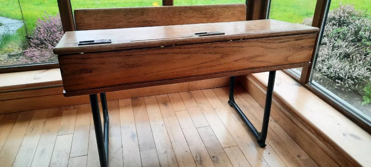 Old school bench - Image 2