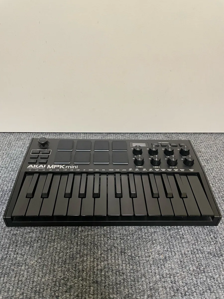 Akai MPK mini G3 Black - Image 1