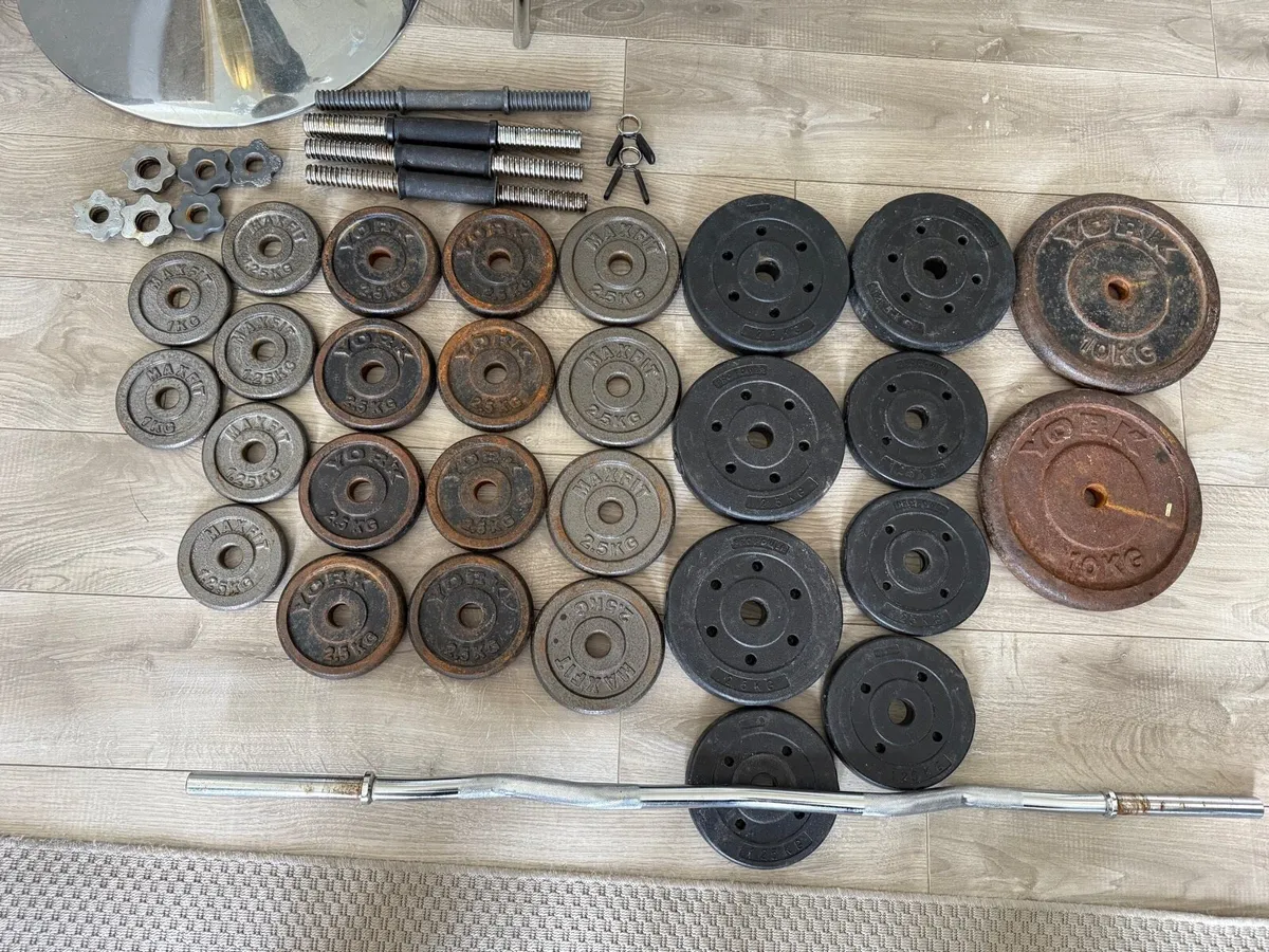 Dumbbells and EZ Bar Set With Weights