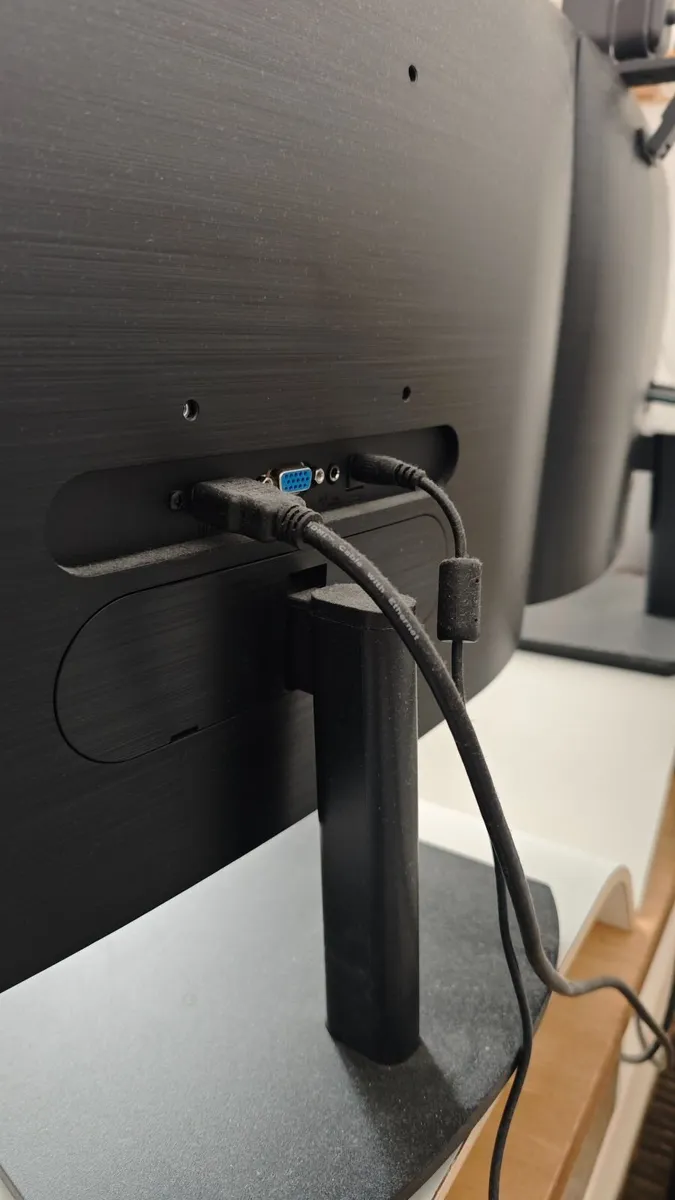 24" FHD curved monitors - Image 2