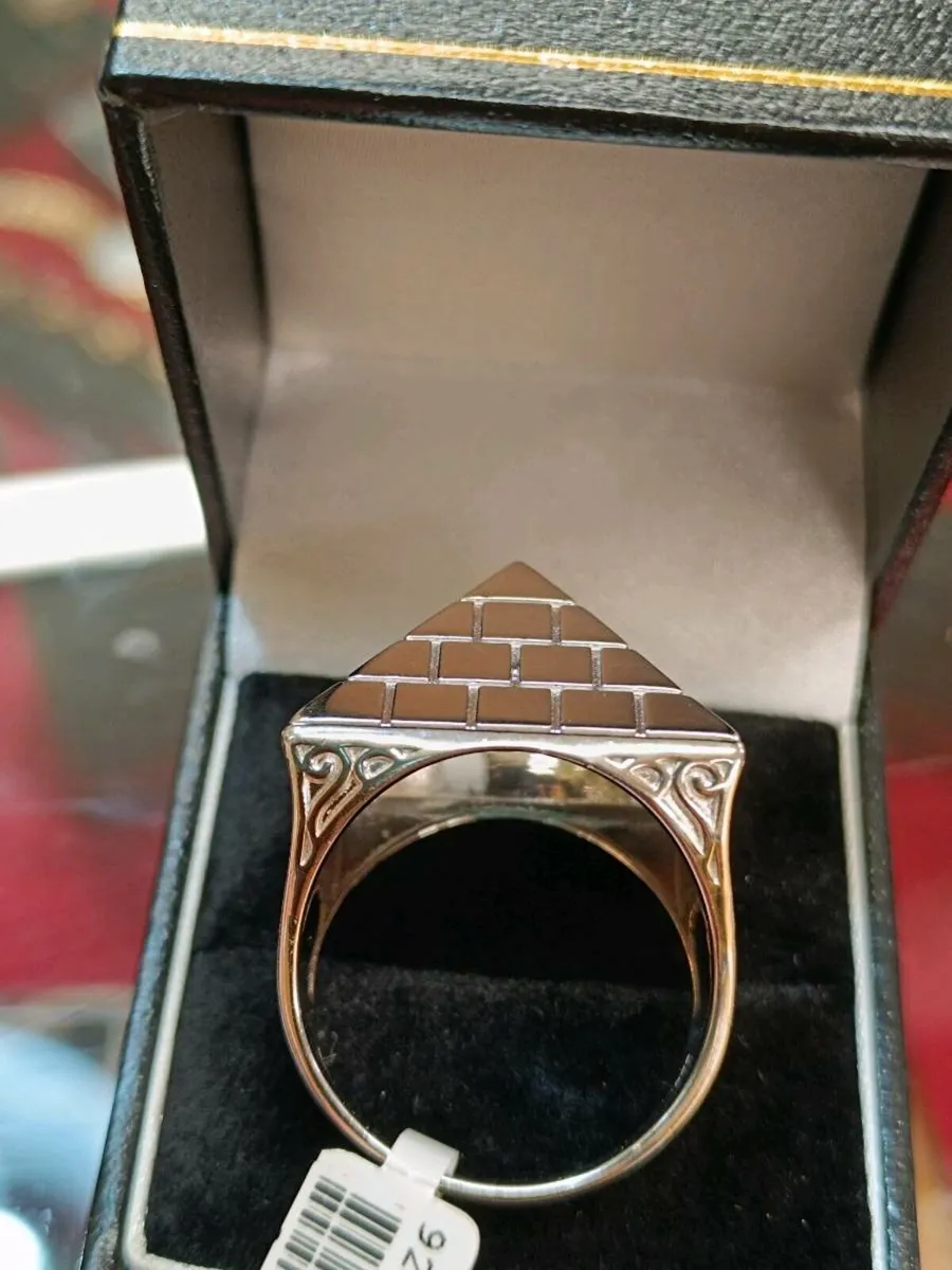 Large Sterling Silver Pyramid Ring , Brand New - Image 3