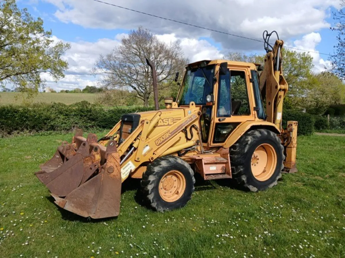 CASE 580SK 4WD BACKHOE : 11019204 - Image 3
