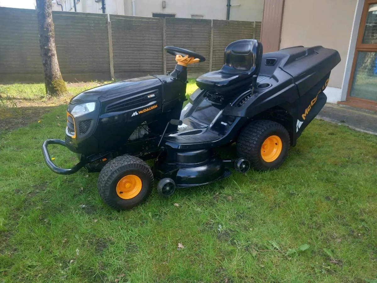 Ride on lawnmower - Image 2