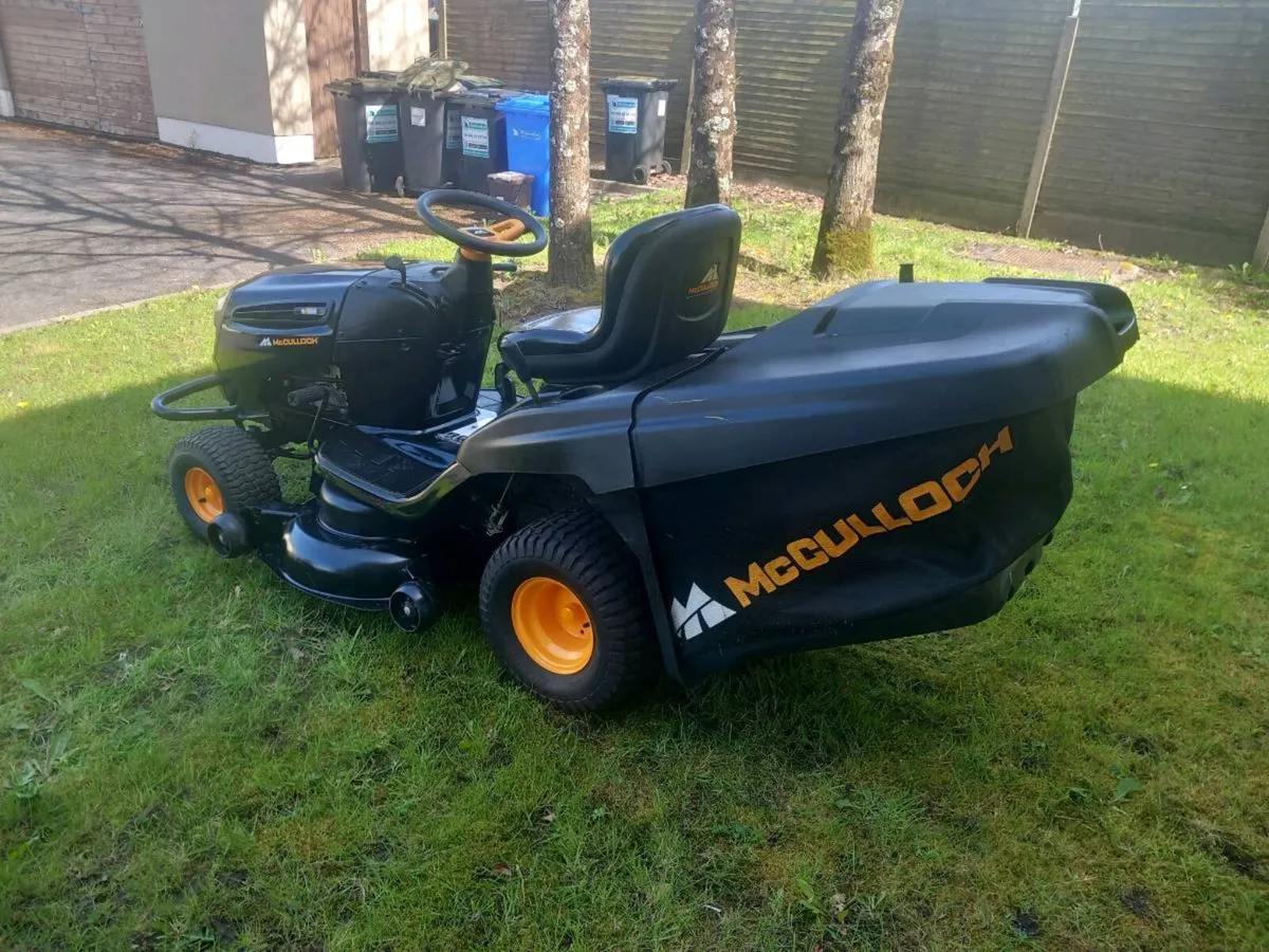 Ride on lawnmower - Image 3