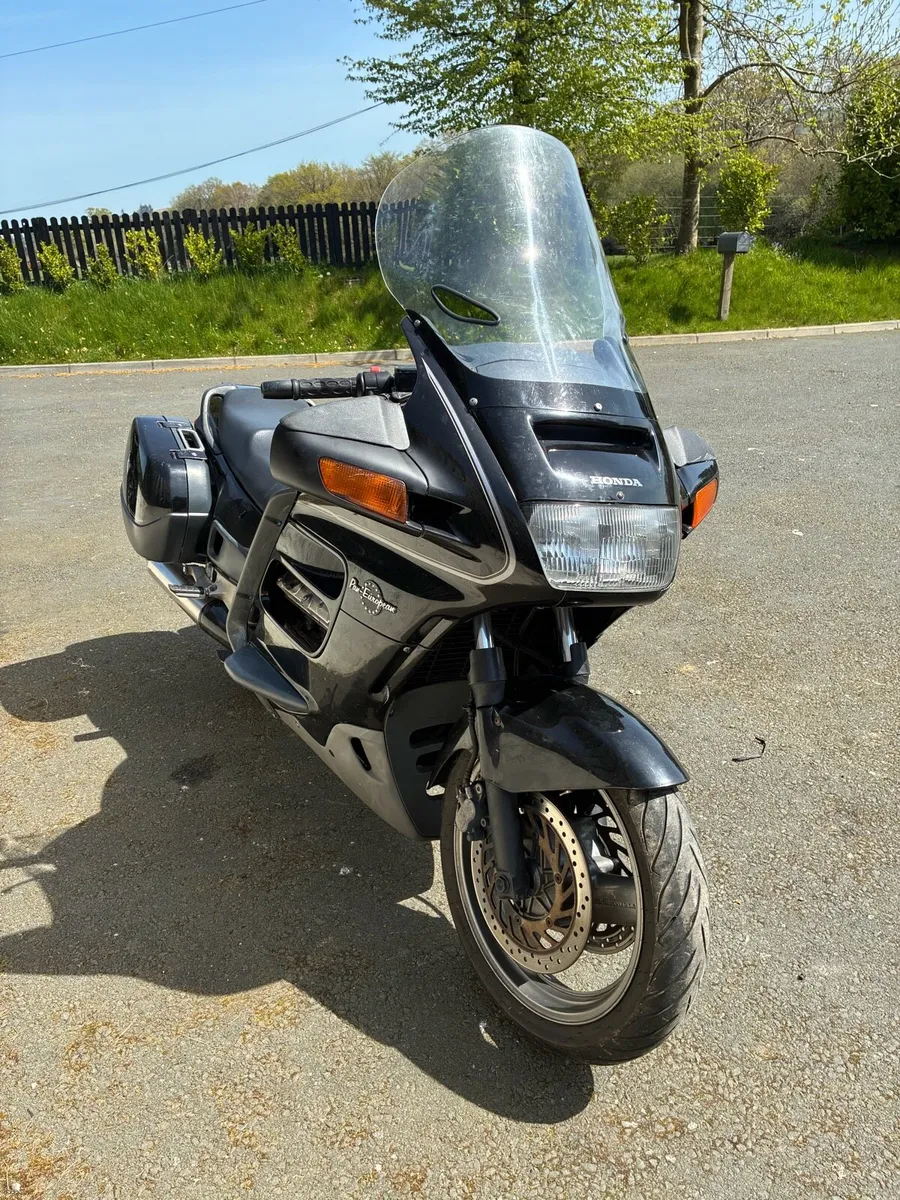 1997 st1100 pan European - Image 2