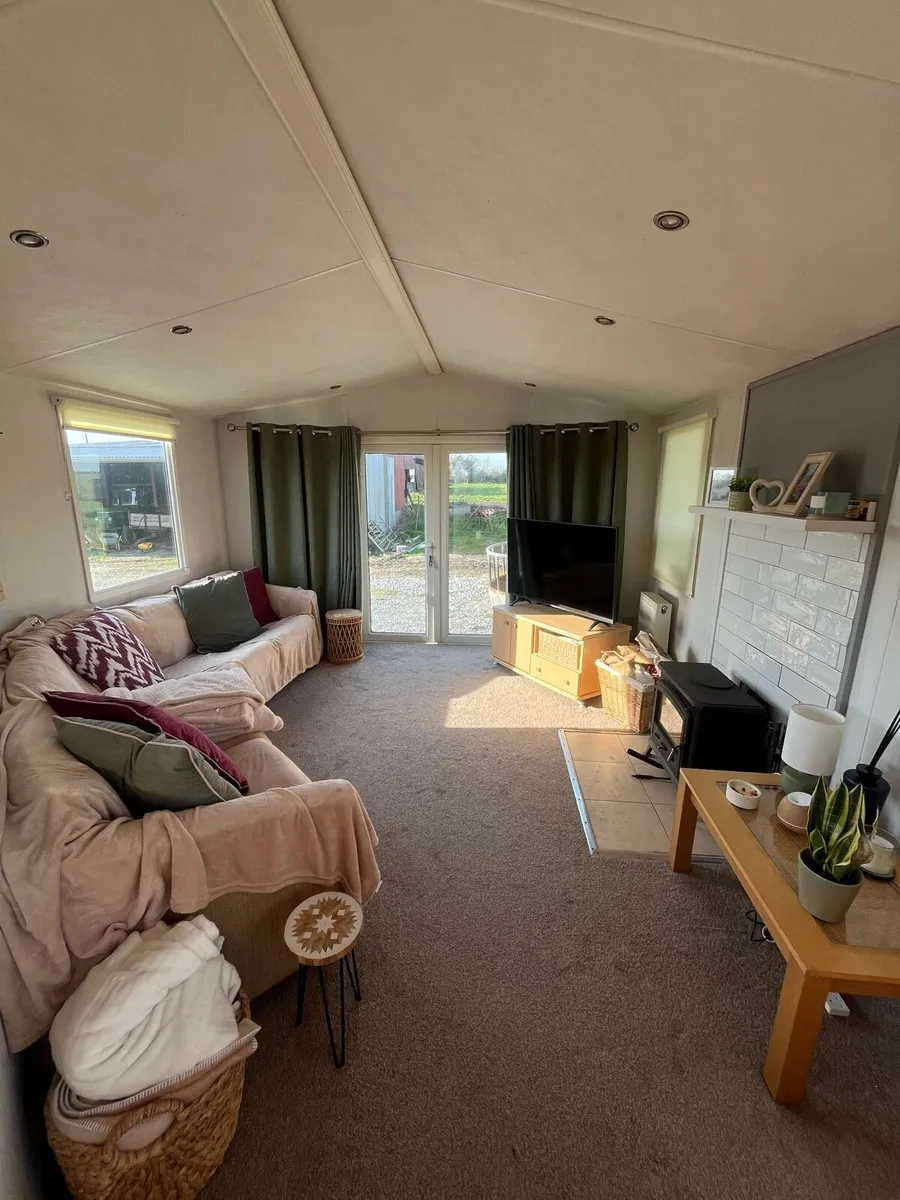 Willerby Winchester 38x12 - Image 2