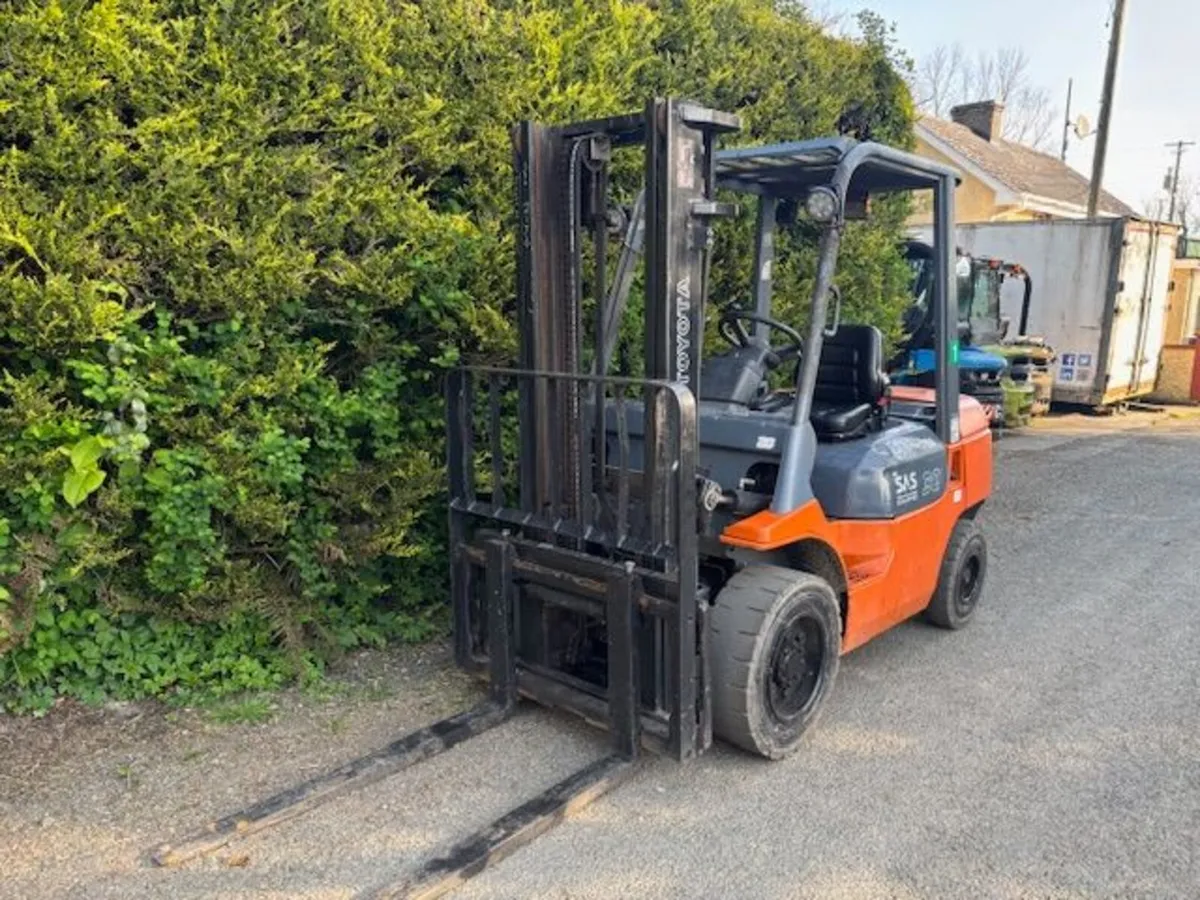 Toyota Diesel Forklift - Image 3