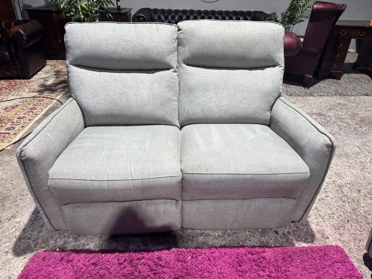 Recliner 3+2 seater suite - Image 4