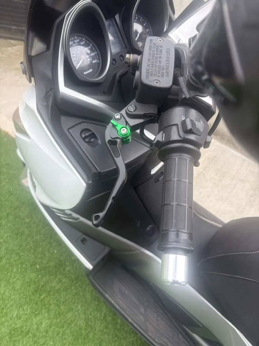 Motorbike/ Scooter - Image 4