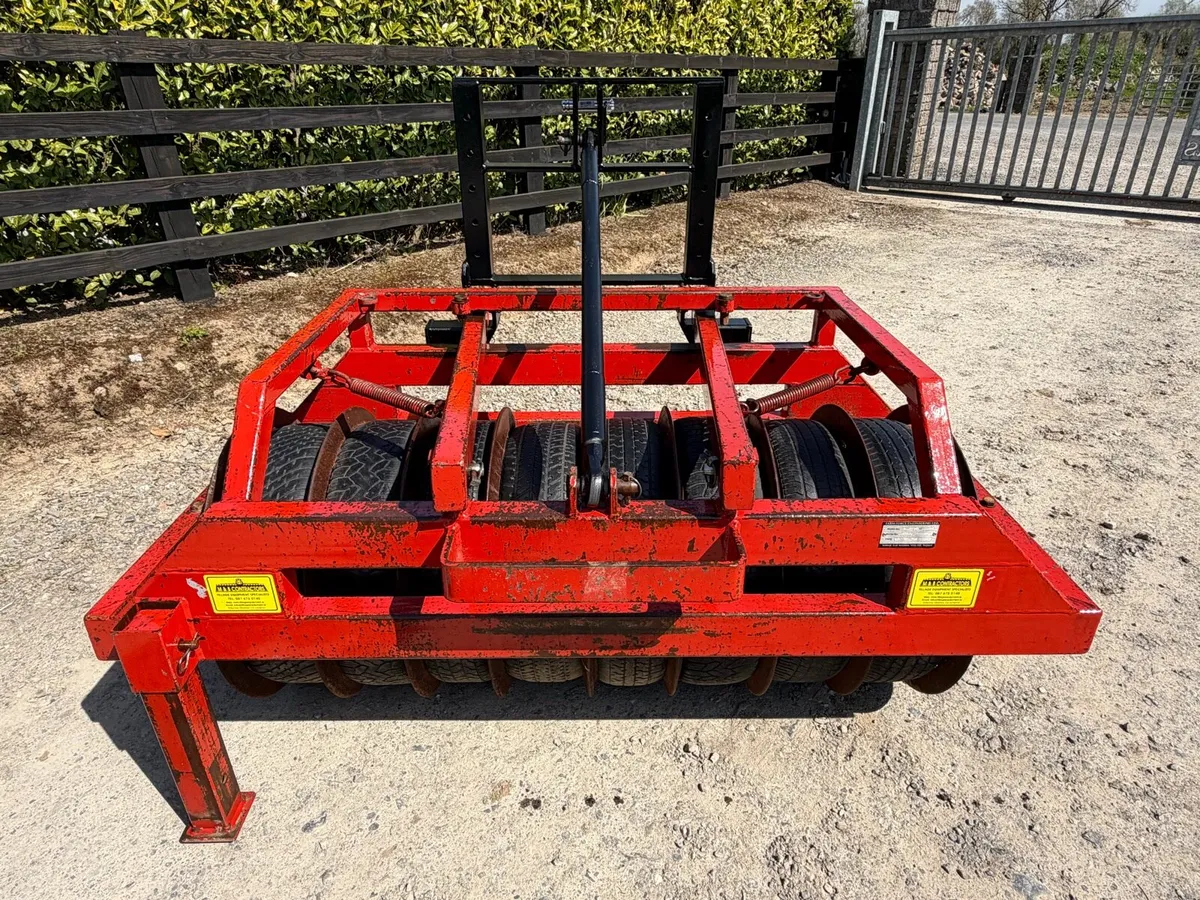 Farmforce 1.5m front press - Image 2