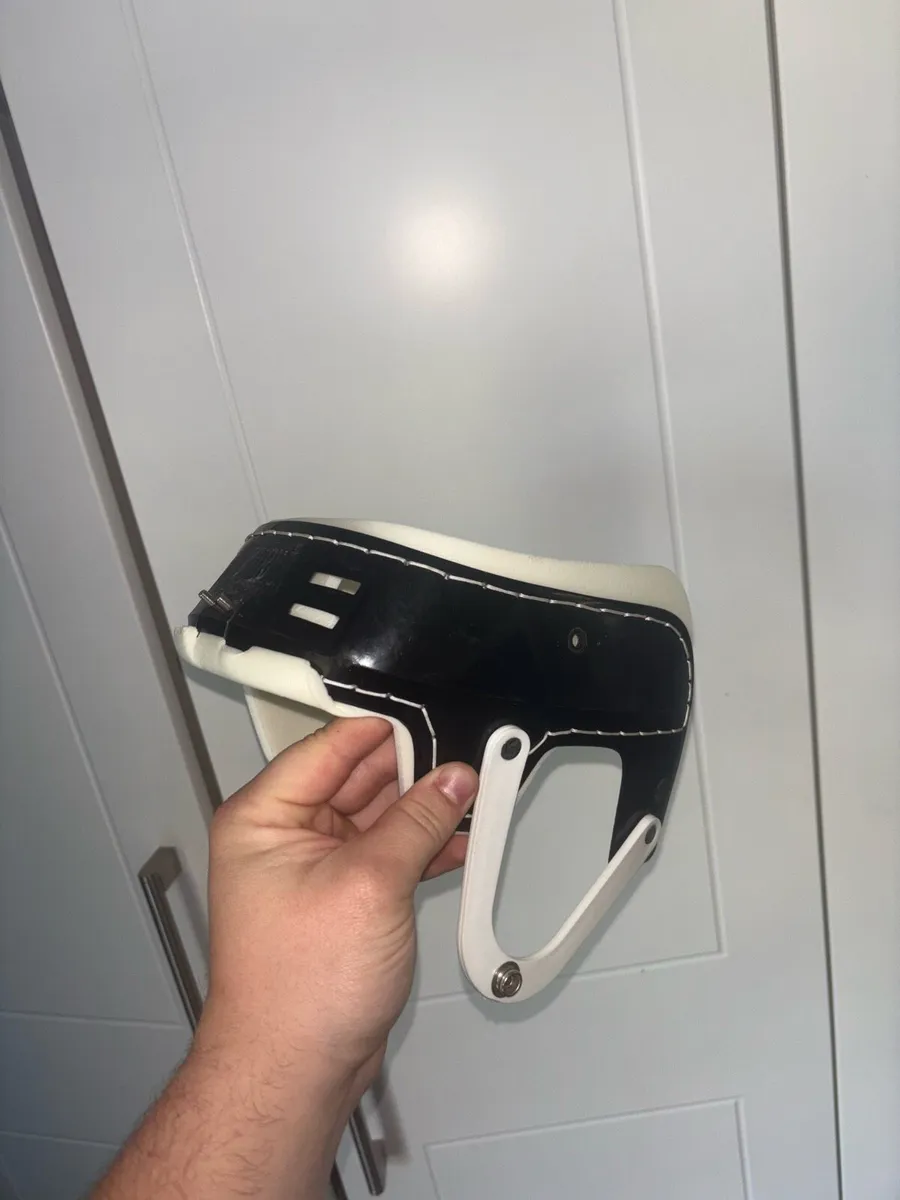 Oldstyle helmet - Image 1