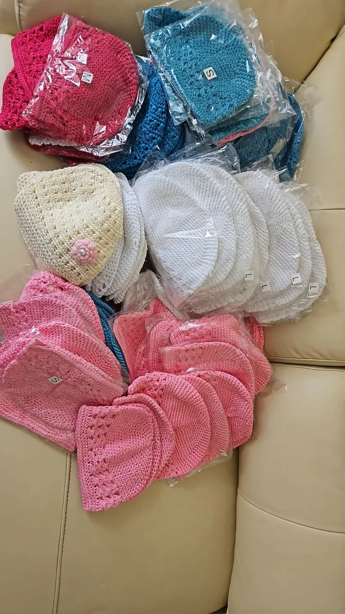 Children's hats - Image 1