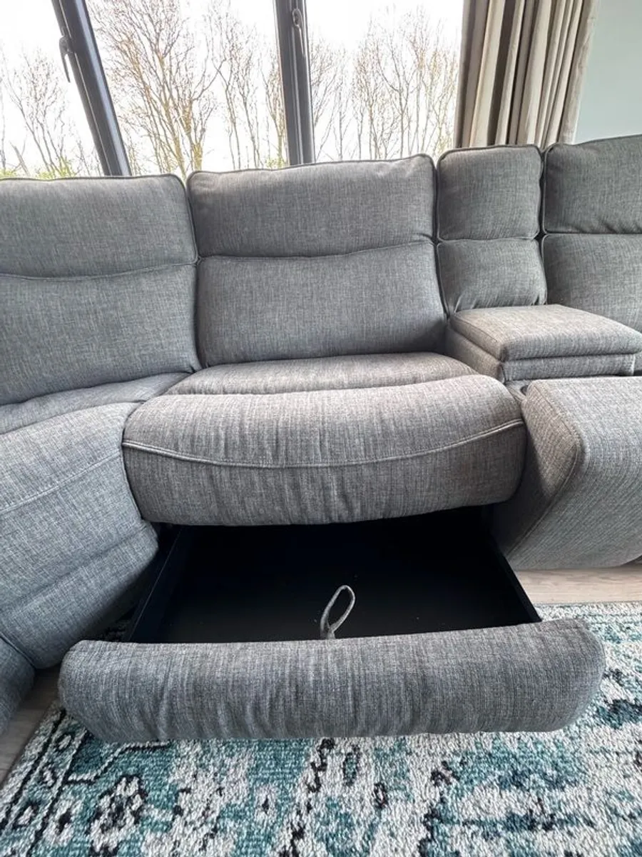 (Open to offers)  Mila Corner Sofa with Console | Power Recliner | Medium | Grey - Image 4