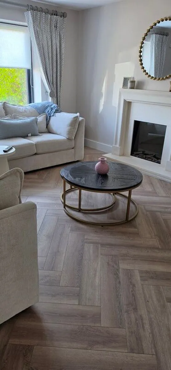 Herringbone floor - Image 1