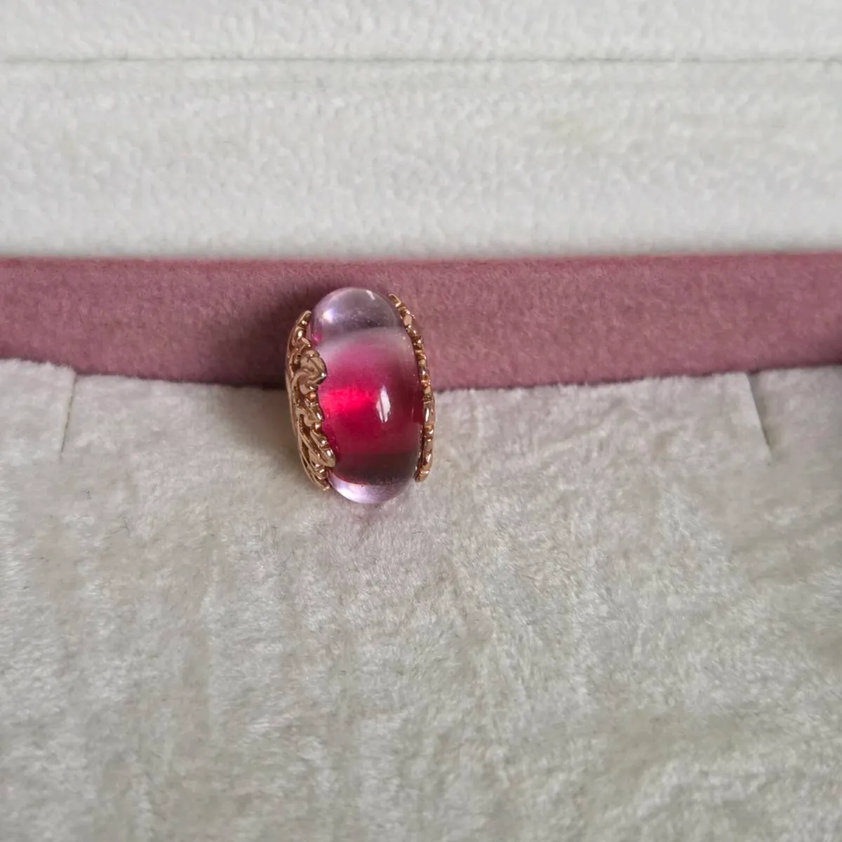 Pandora charm pink murano glass leaves rose gold - Image 1