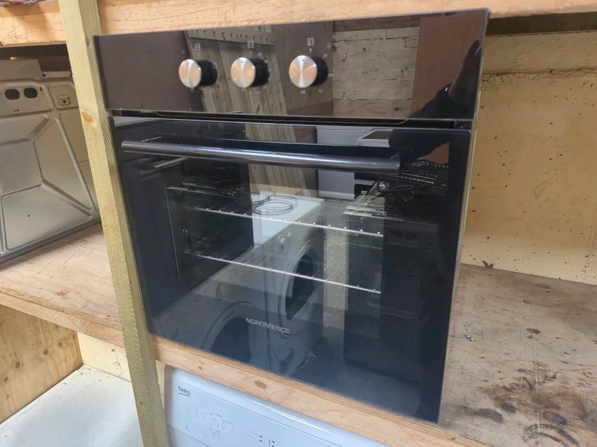 Normende built in single oven - Image 1
