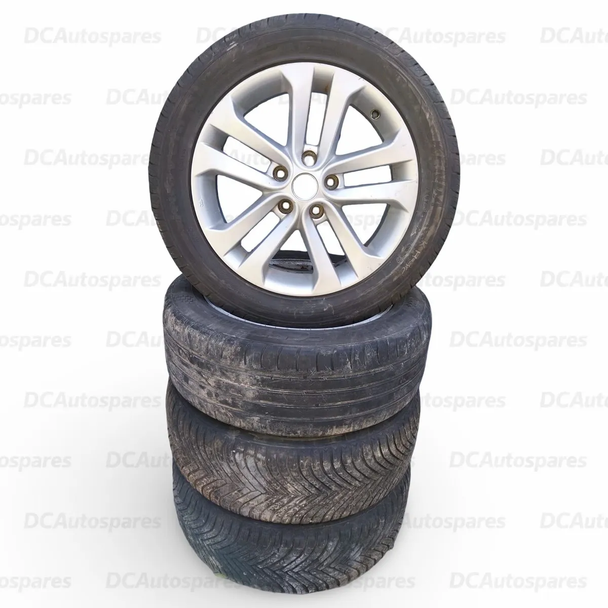 2013 Nissan Juke 17" Alloy Wheels Set 215/55R17 - Image 1