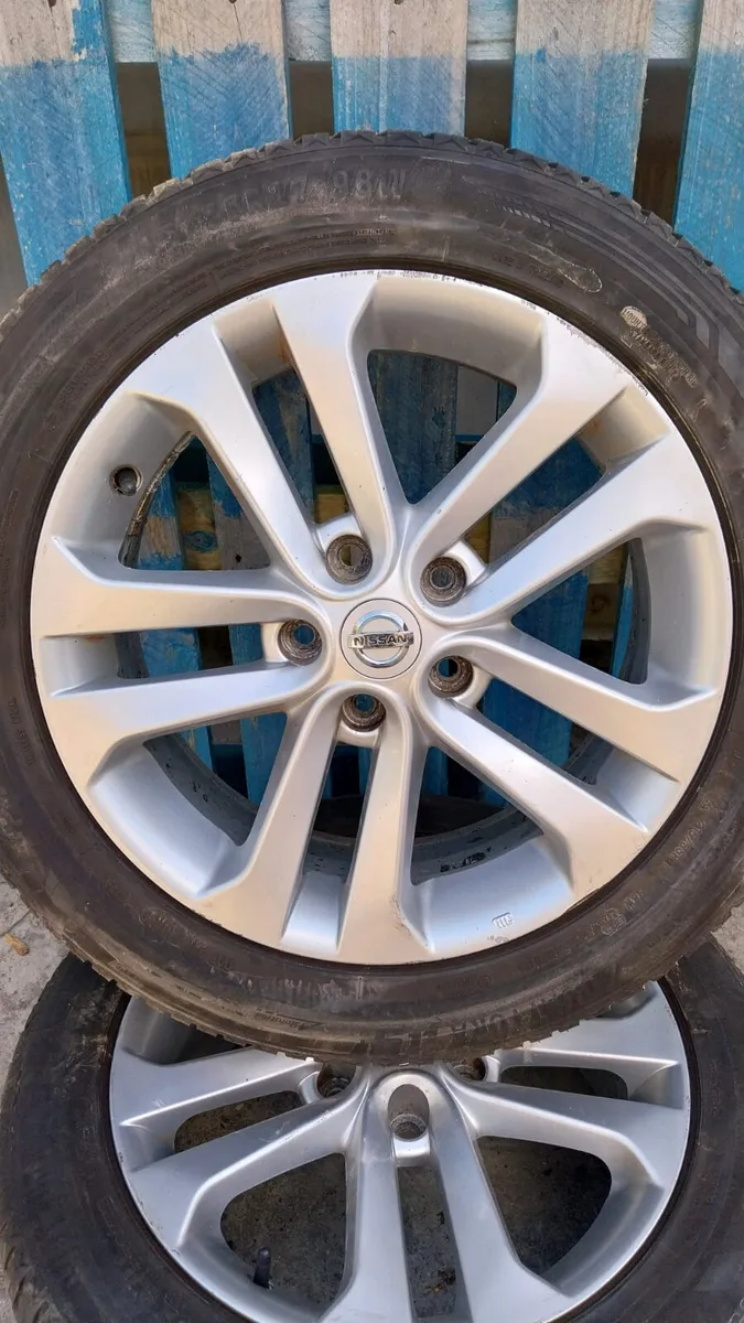2013 Nissan Juke 17" Alloy Wheels Set 215/55R17 - Image 3